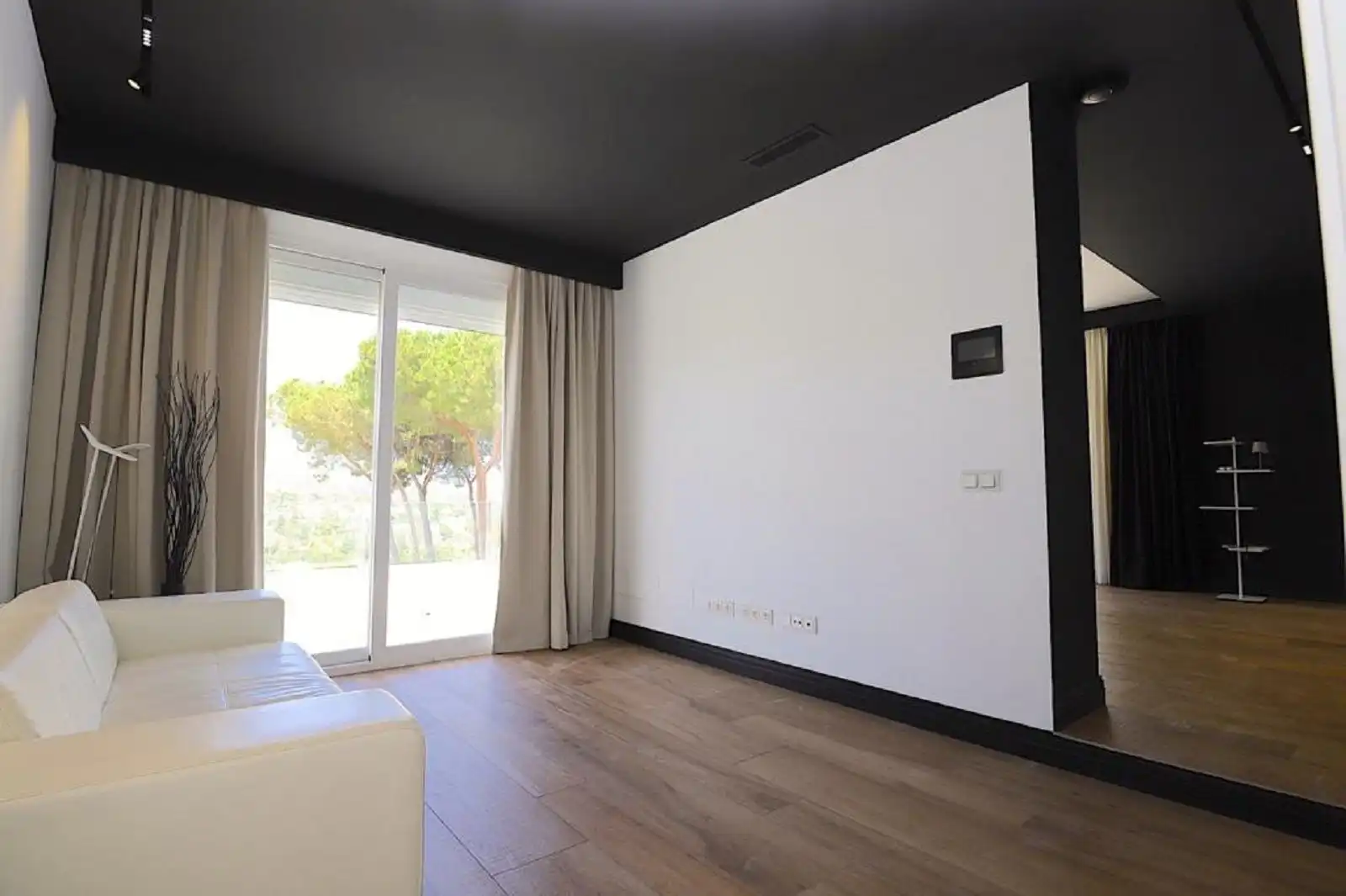 Bedroom of Houses for sale in Málaga  with Air Conditioner, Private garden and Terrace