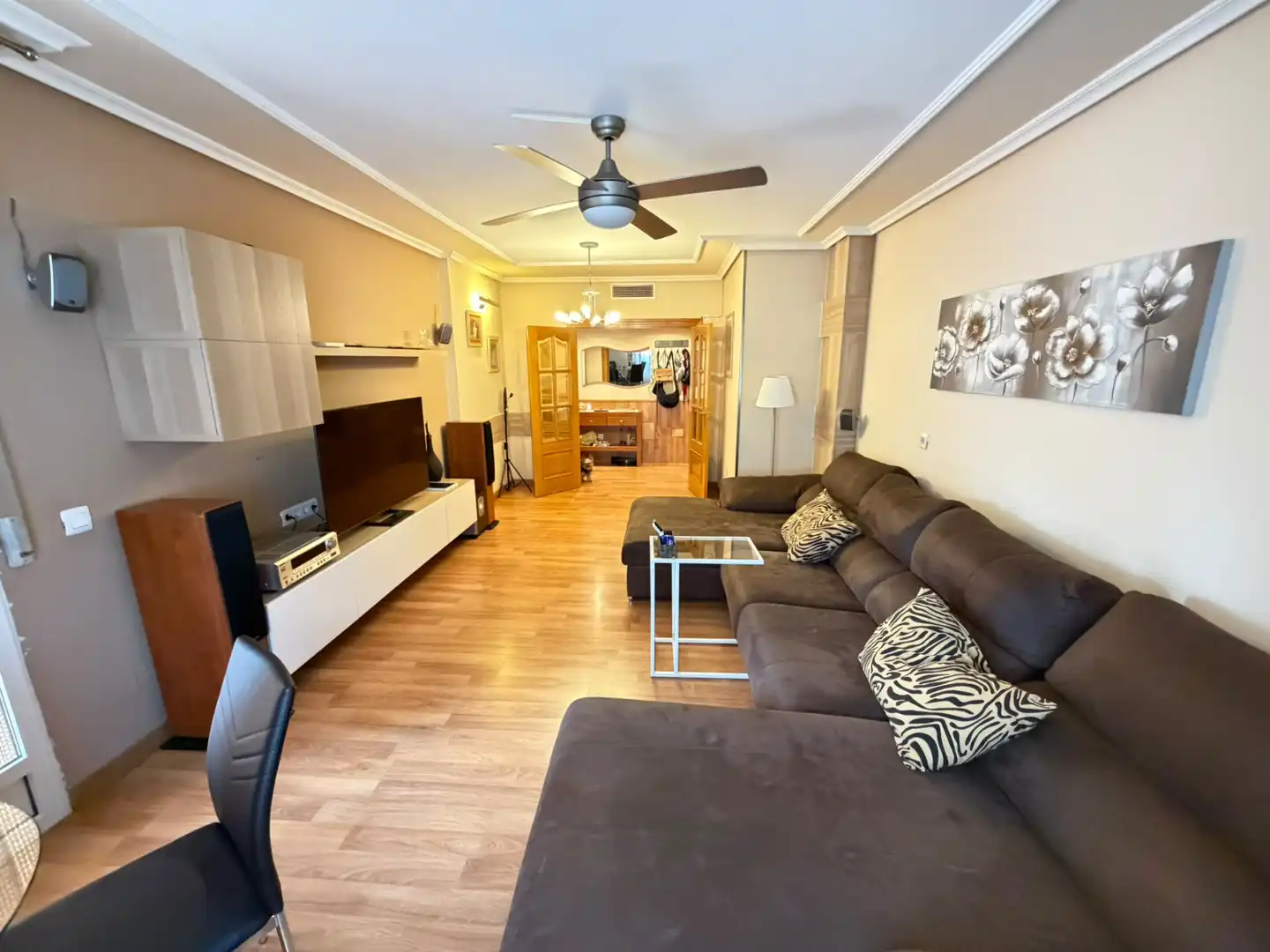 Flat with terrace for sale in Calle Alfonso X El Sabio 1