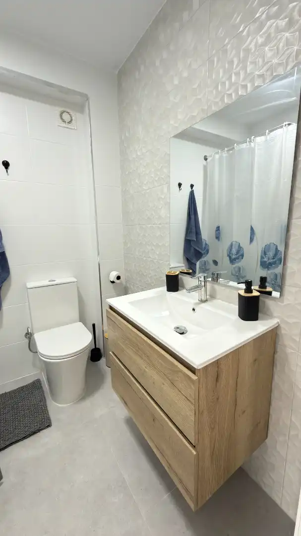 Wohnung zur Miete in Poniente - Faro