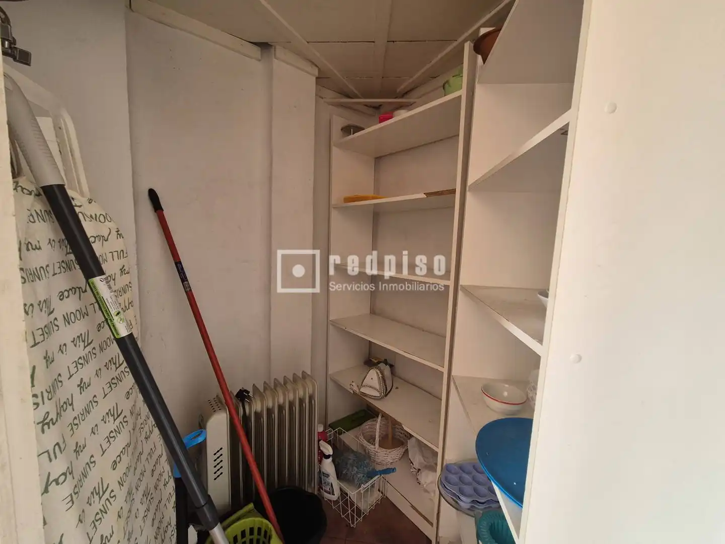 Schlafzimmer von Wohnung zum Verkauf in Sevilla mit Klimaanlage, Terrasse und Möbliert