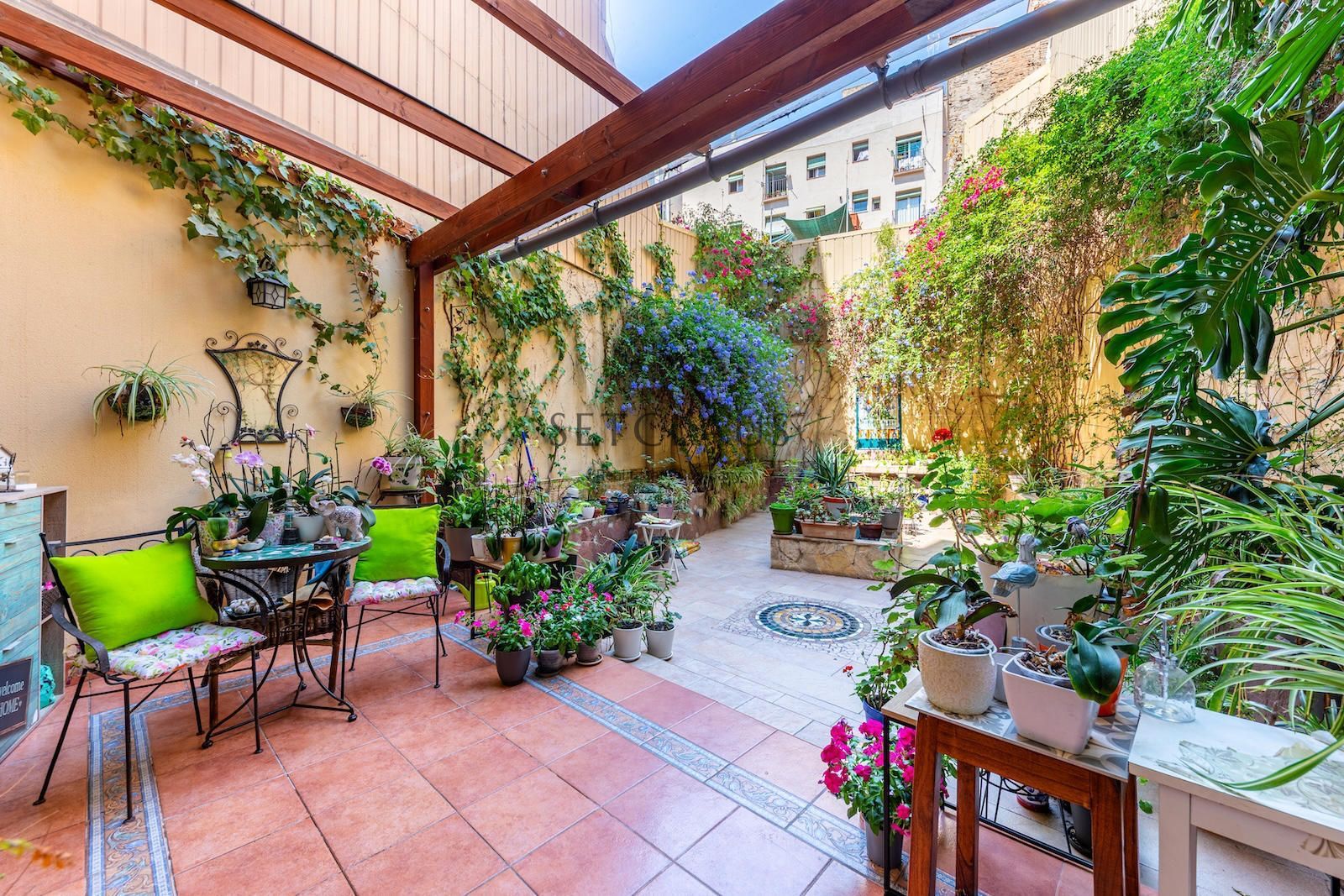 Terrace of Duplex for sale in  Barcelona Capital  with Air Conditioner, Heating and Private garden