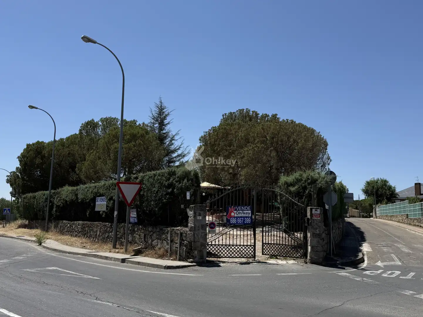 Vista exterior de Casa o chalet en venta en Galapagar con Calefacción, Terraza y Trastero