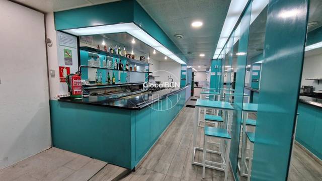Local comercial en Venta en Carrer del Juliol en El Guinardó