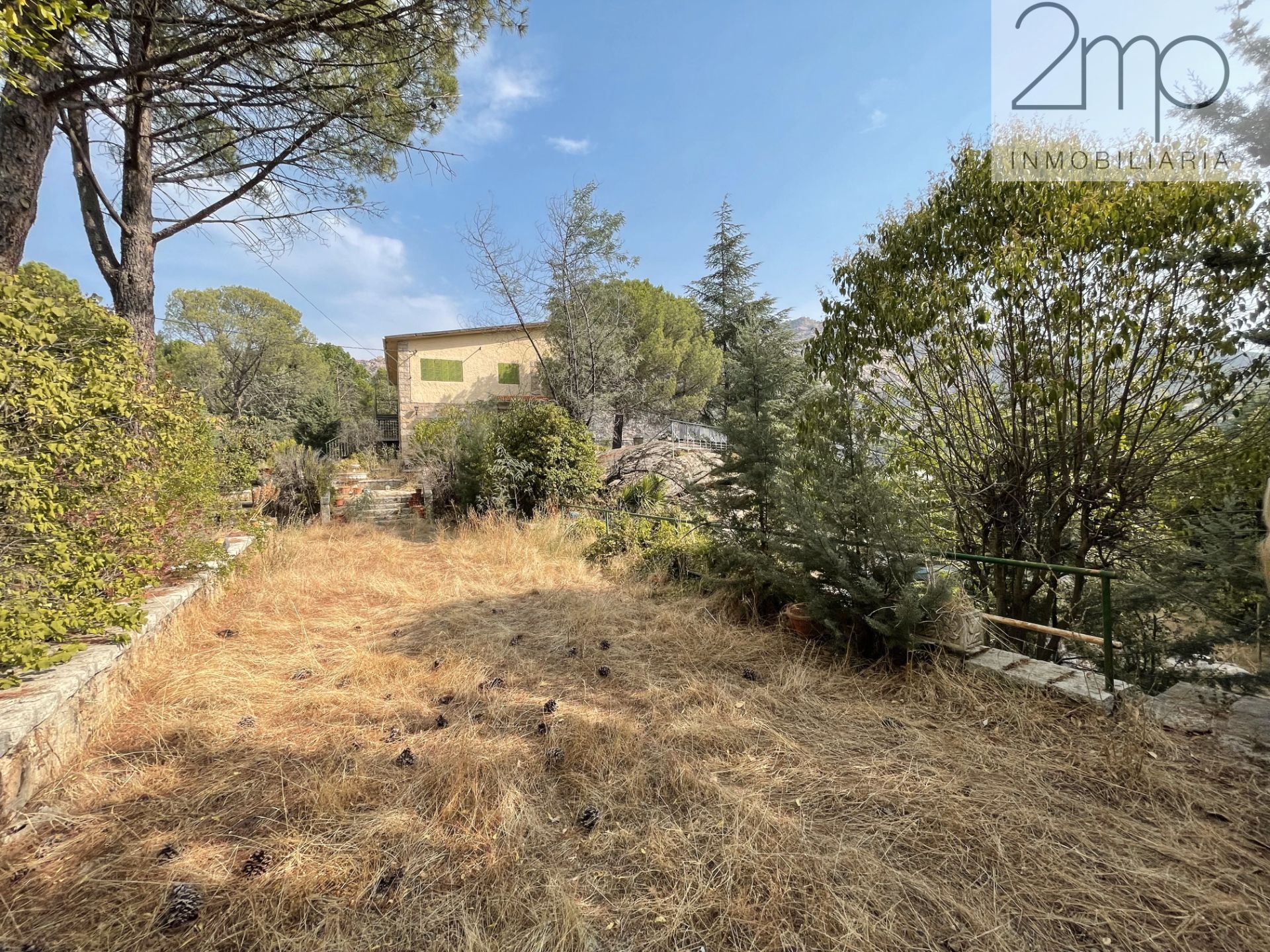 House or chalet for sale in Manzanares El Real  with Private garden, Terrace and Swimming Pool