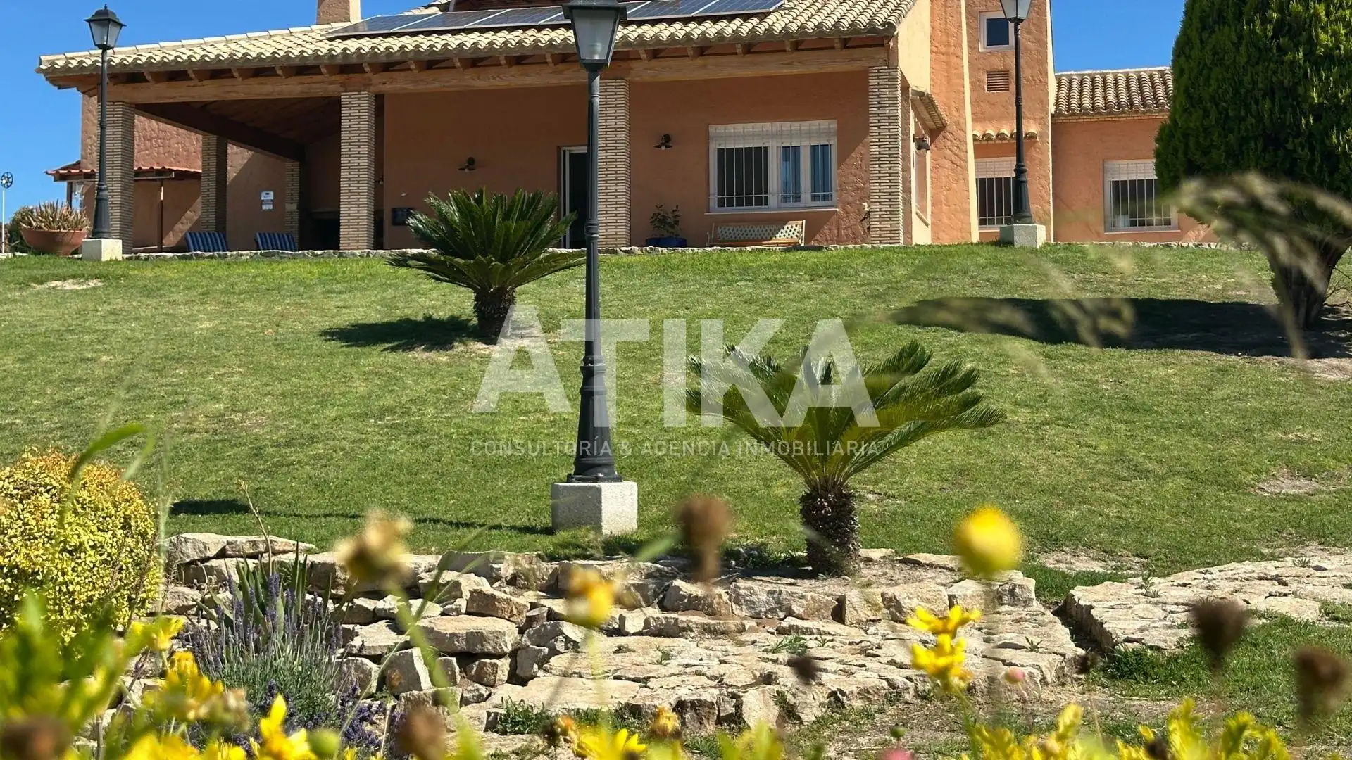 Vista exterior de Casa o chalet en venta en Agullent con Calefacción, Terraza y Trastero
