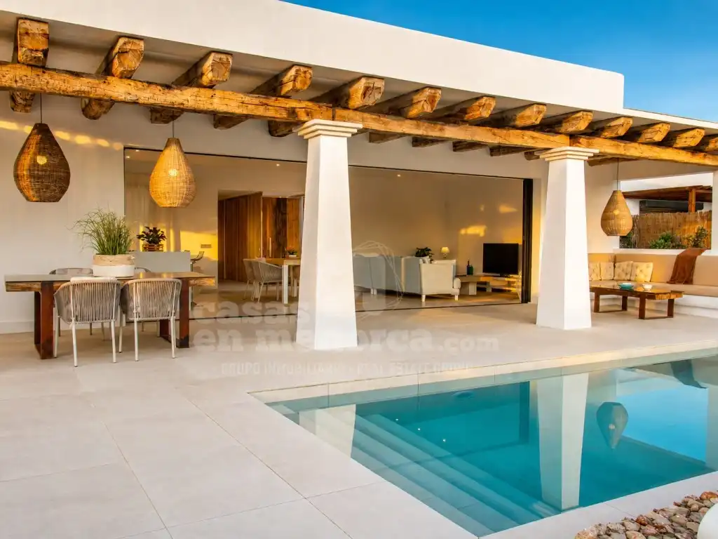 House with pool for sale in Punta Grossa