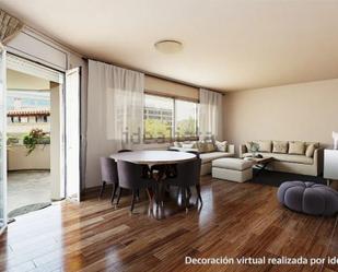 Living room of Apartment for sale in  Barcelona Capital  with Terrace, Balcony and Alarm