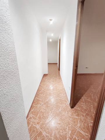 Piso en Venta en Viñuela - Rescatado