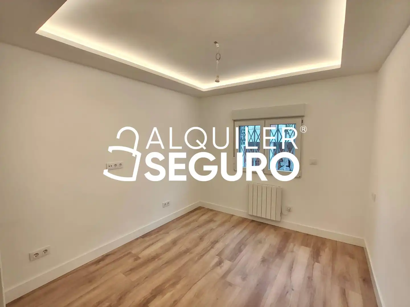 Habitación de Piso de alquiler en Fuencarral - El Pardo