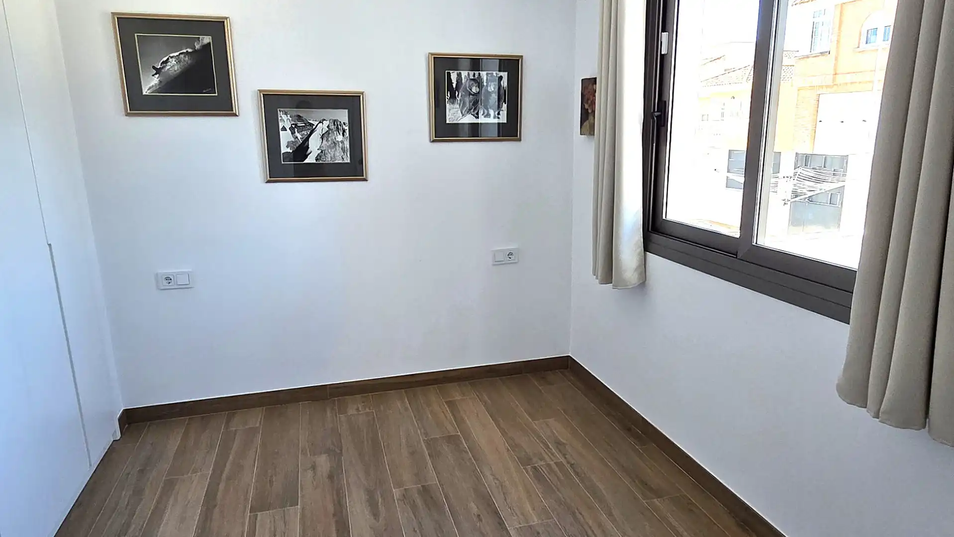 Habitación de Casa adosada en venta en Cartagena con Aire acondicionado, Calefacción y Jardín privado
