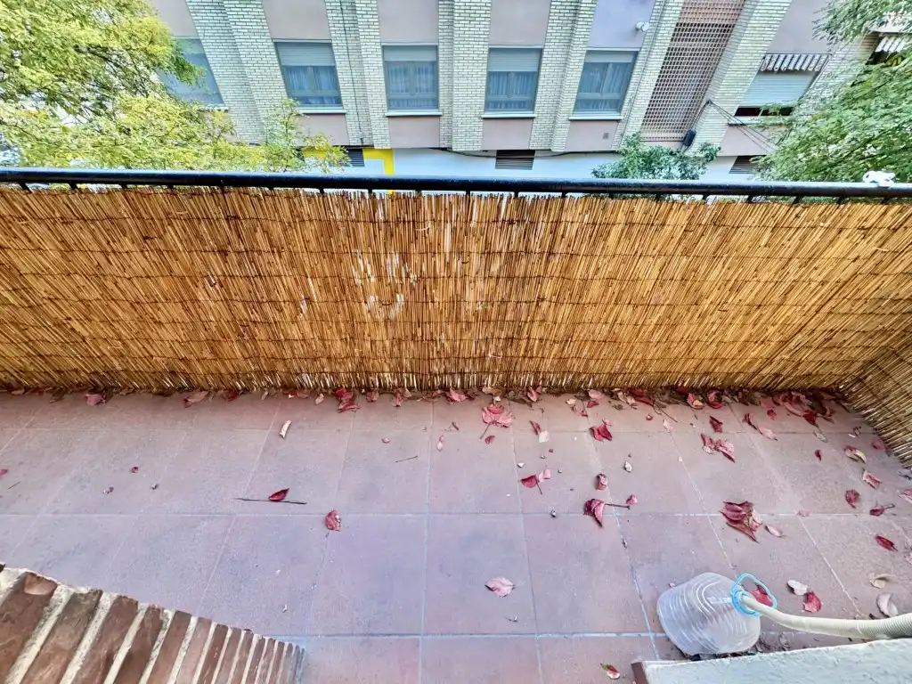 Wohnung zur Miete in Calle Infanta Doña Maria, Ciudad Jardín - Zoco