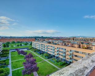 Exterior view of Attic for sale in  Pamplona / Iruña  with Heating, Parquet flooring and Terrace