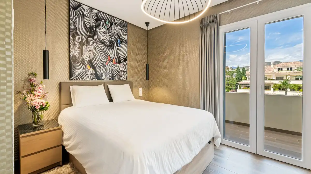 Ático con piscina en venta en Nueva Andalucía, imagen 11