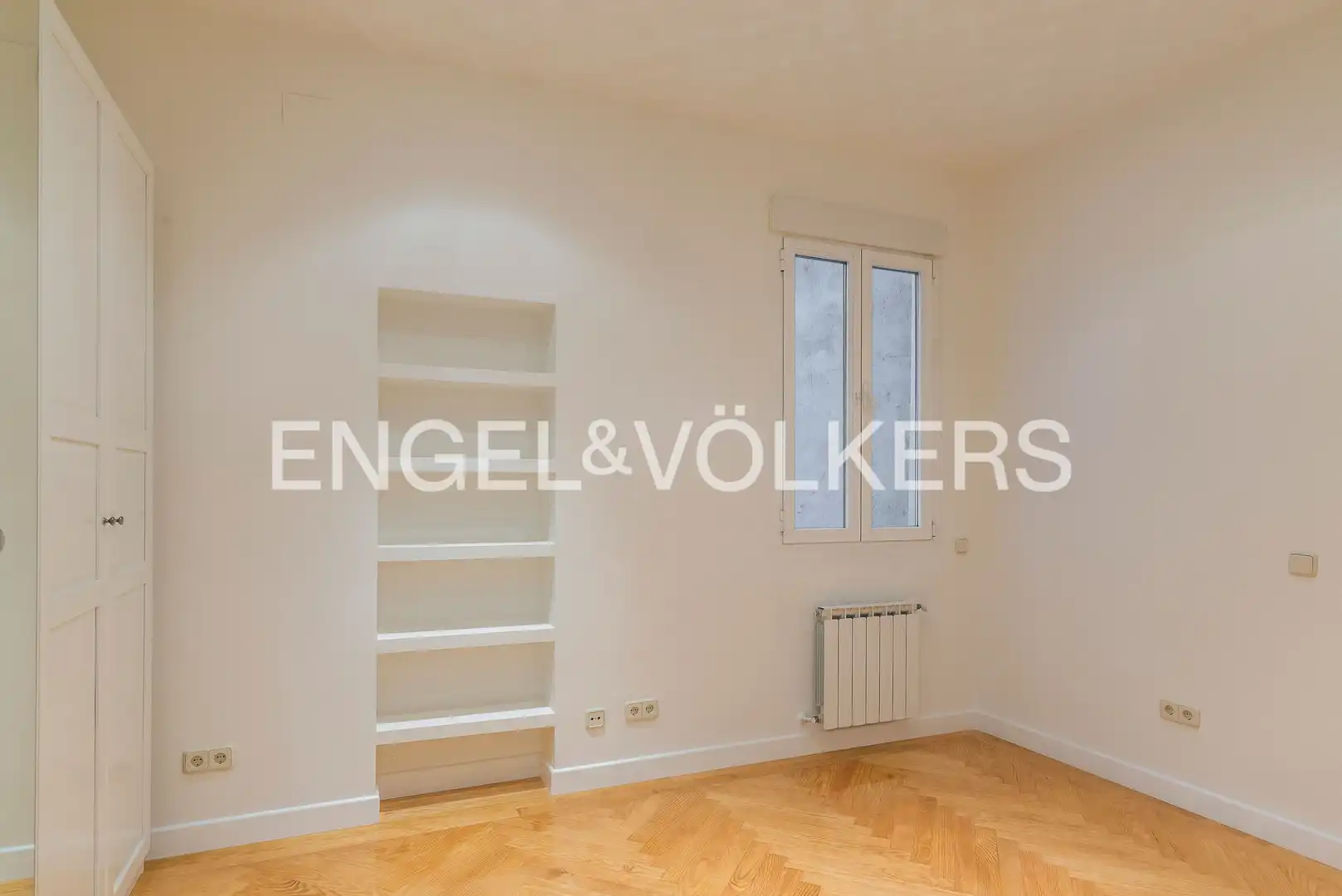 Wohnzimmer von Wohnung zur Miete in Madrid mit Klimaanlage, Heizung und Parkett