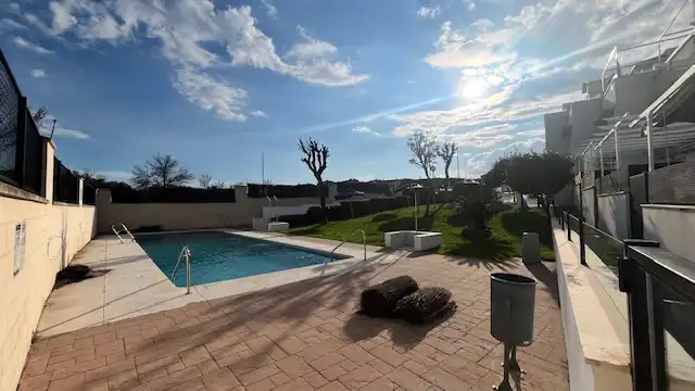Casa adosada en venta en Paraíso Arenal - La Colina