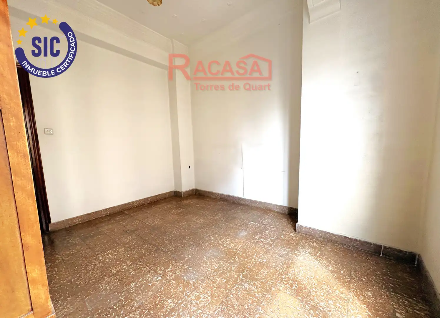 Piso en venta en Valencia con Jardín privado