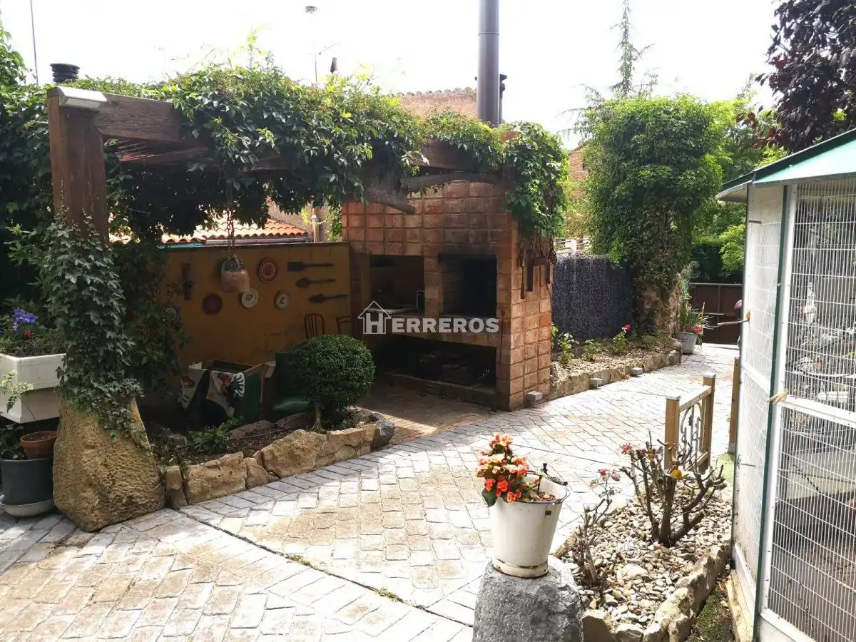Xalet amb terrassa en venda a MARCIAL MARTINEZ, imagen 3