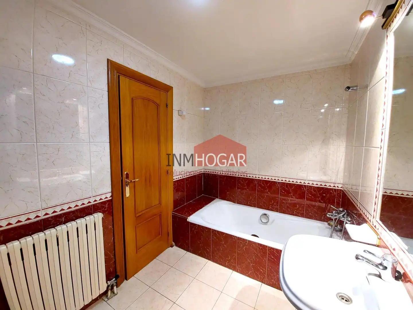 Baño de Piso en venta en Ávila con Calefacción