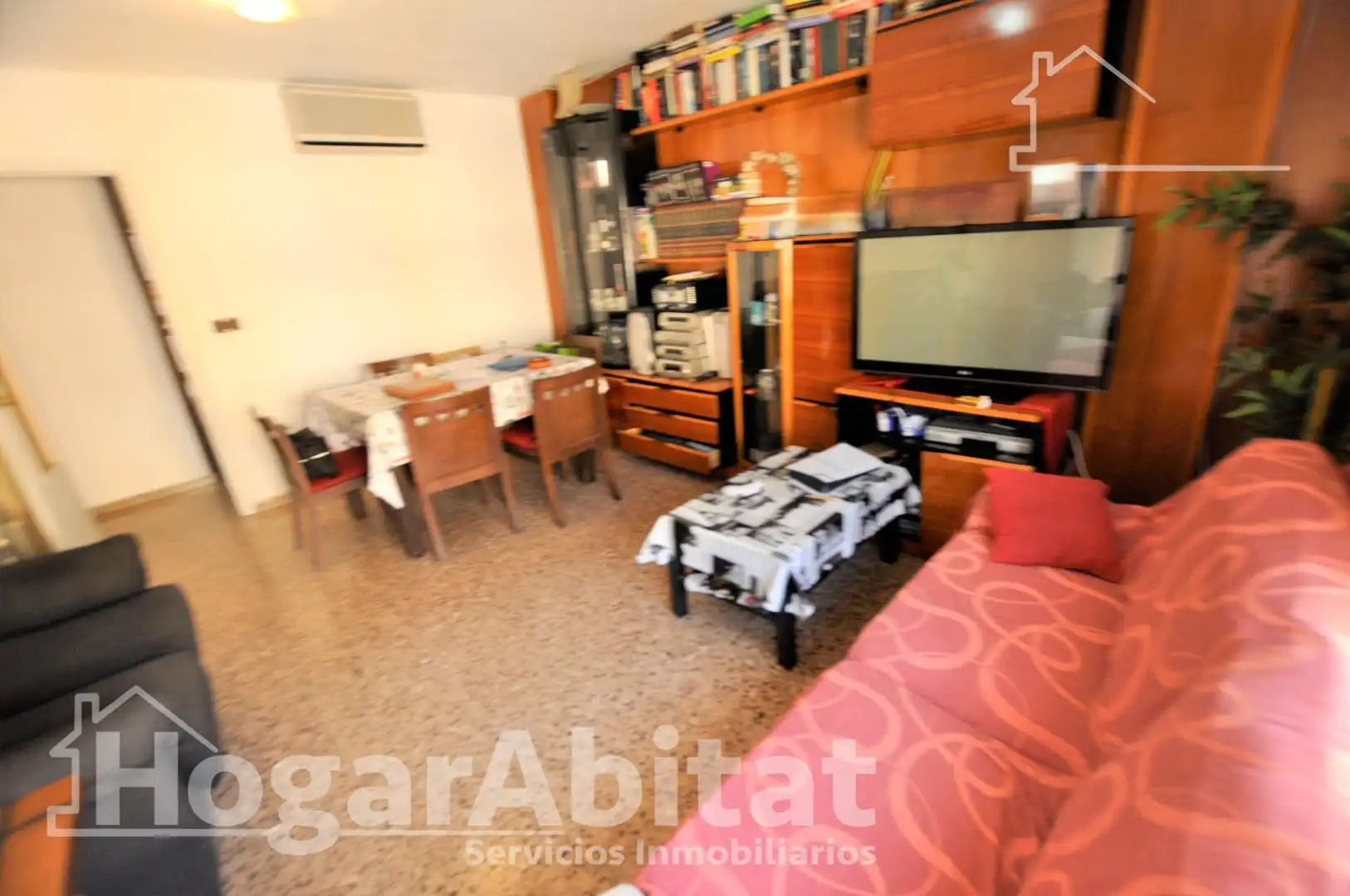 Sala de estar de Piso en venta en  Valencia Capital con Calefacción y Balcón