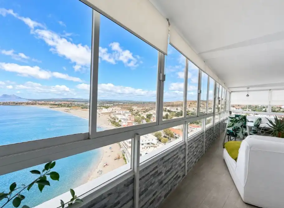Apartamento con ascensor en venta en Puerto de Sotogrande - La Marina, imagen 17