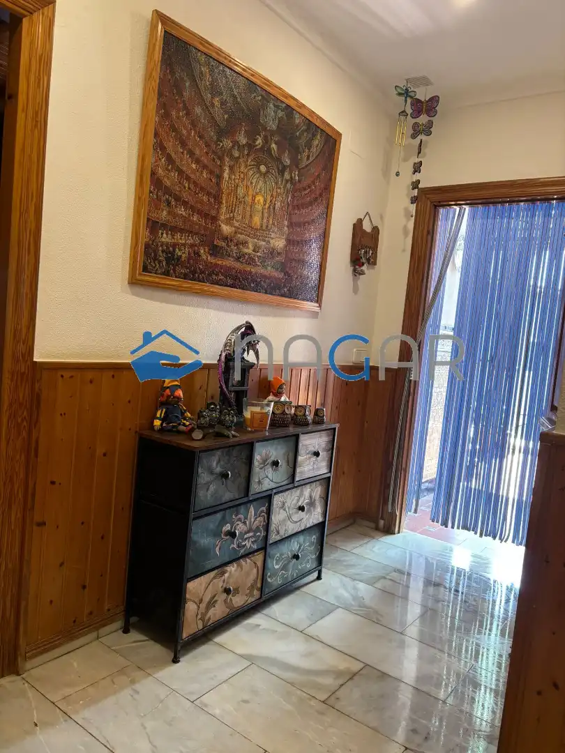Country homes for sale in La Línea de la Concepción  with Swimming Pool and Furnished