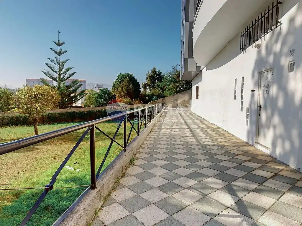 Exterior view of Commercial properties for sale in Vigo   with Air Conditioner, Heating and Alarm