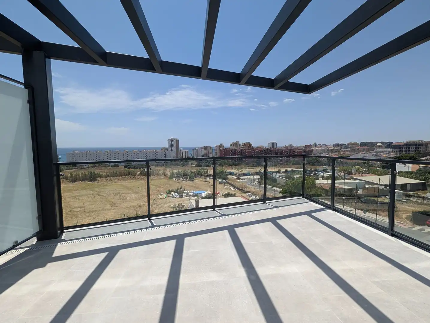 Terrassa de Apartament en venda en Fuengirola amb Aire condicionat, Calefacció i Terrassa