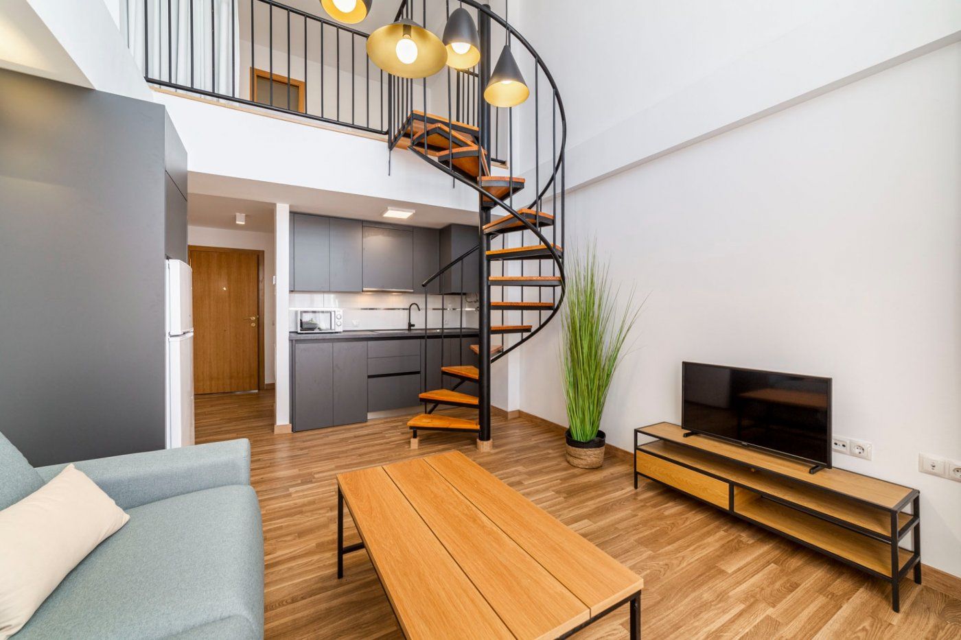 Loft to rent in Calle granada, Barrio Alto - San Félix