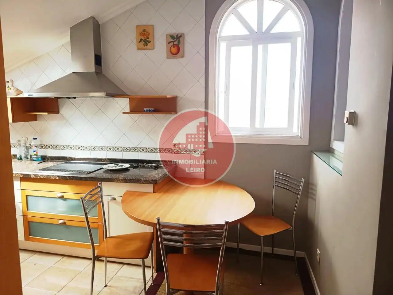 Küche von Wohnung zur Miete in Nigrán mit Möbliert