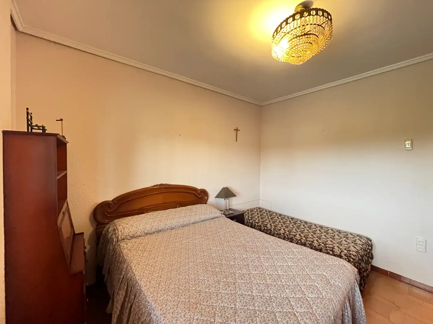 Habitación de Casa o chalet en venta en Sagunto / Sagunt con Jardín privado, Terraza y Trastero
