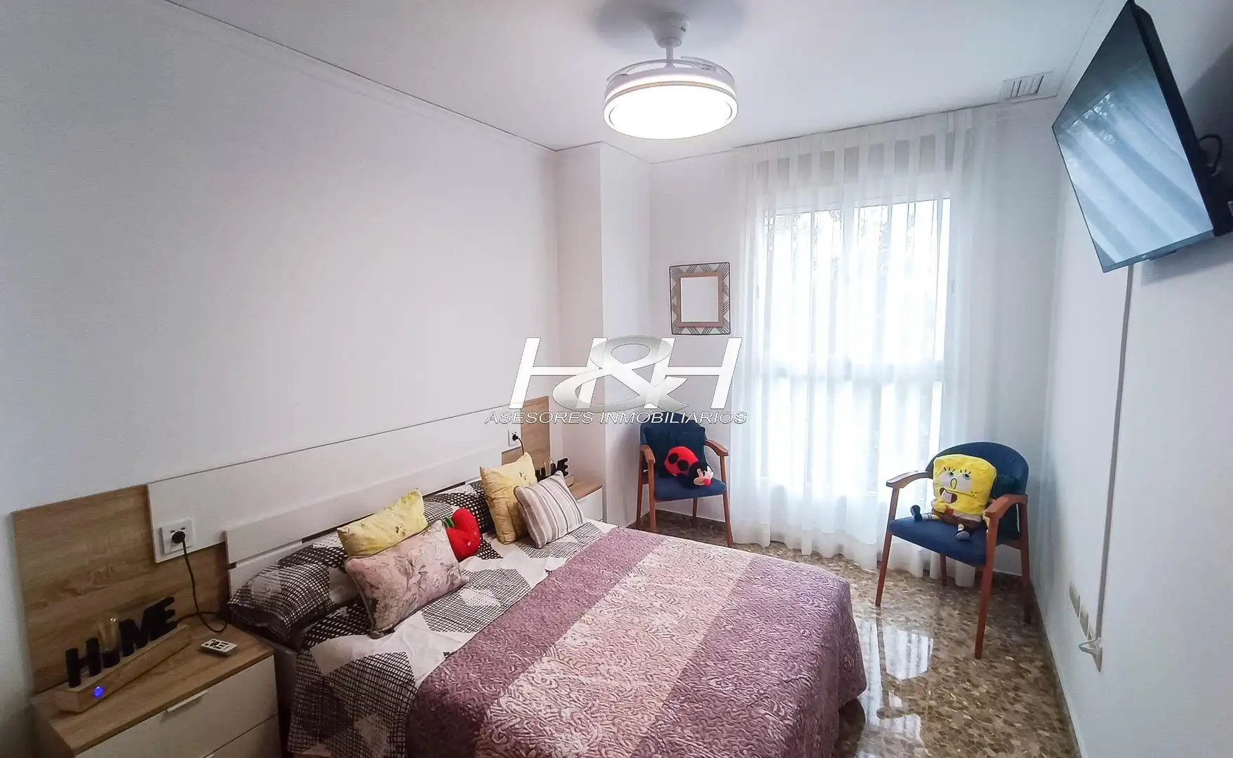 Habitación de Piso en venta en Valencia con Trastero y Balcón