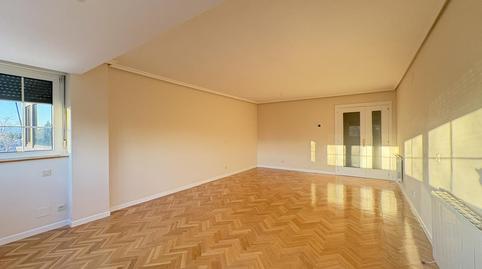 Foto 3 de Piso de alquiler en De París, Avenida Europa, Pozuelo de Alarcón