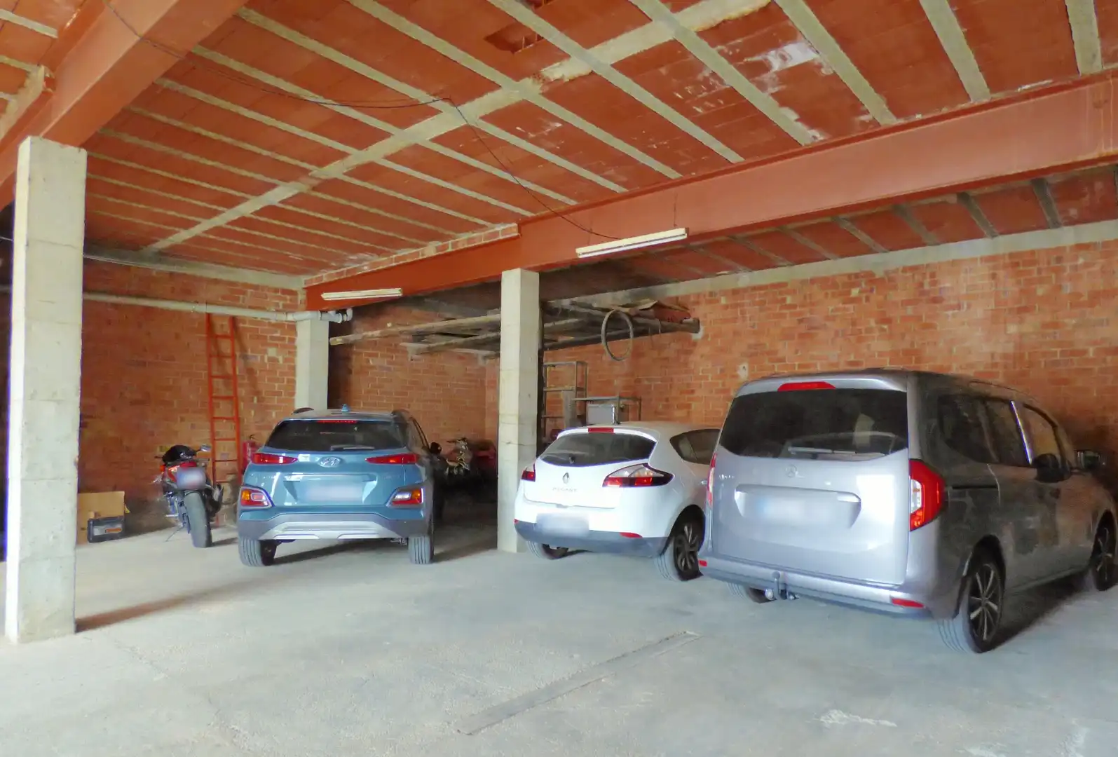 Parking de Casa o chalet en venta en Sant Vicenç de Castellet con Aire acondicionado, Terraza y Balcón