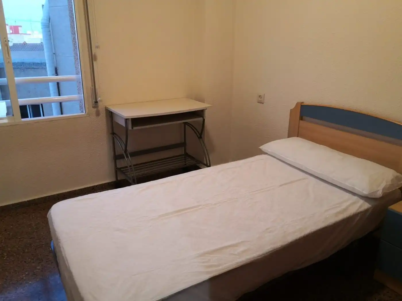 Flat for rent in Altozano - Conde Lumiares