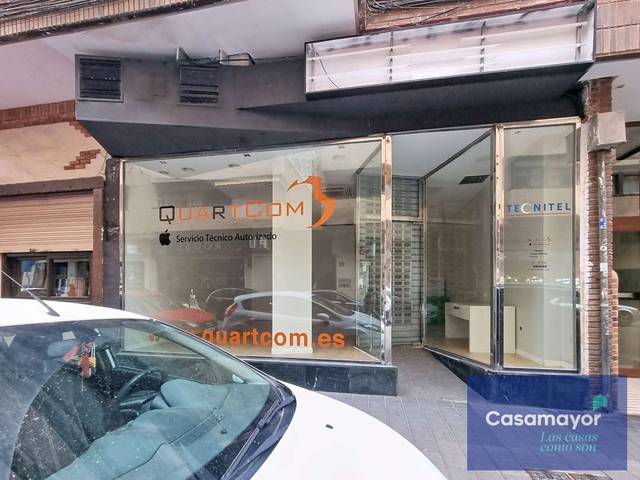Local comercial en Alquiler en Calle Pintor Cabrera en Ensanche - Diputación