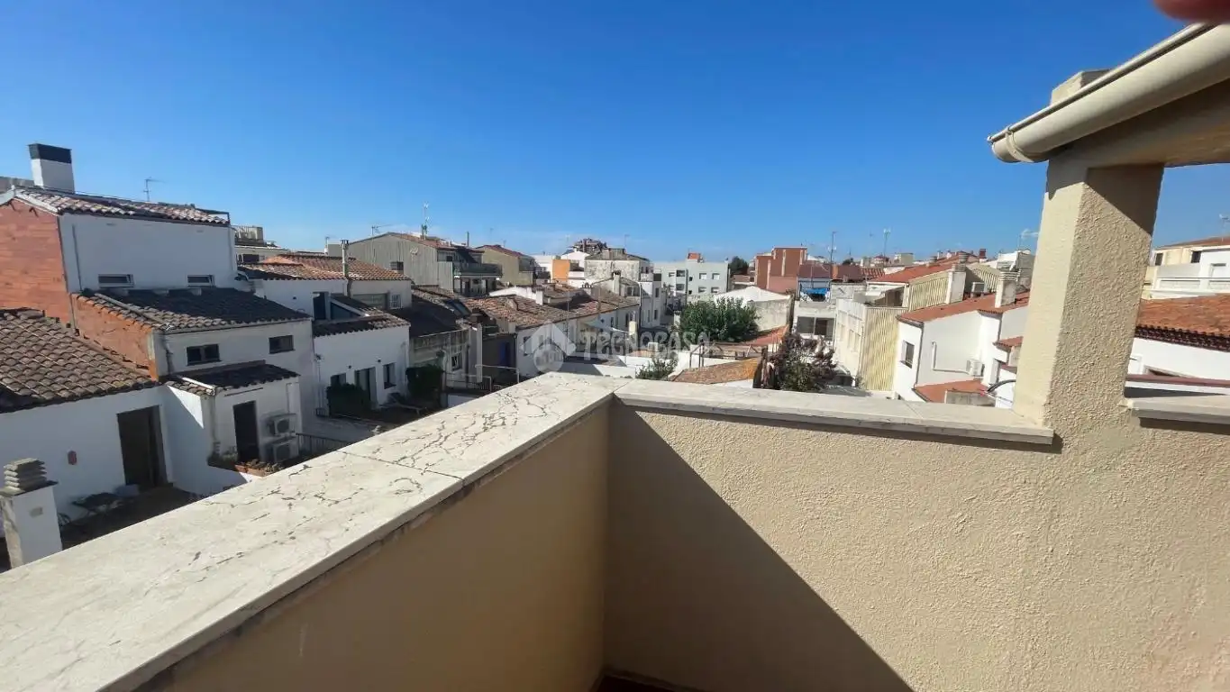 Balcony of Flat for sale in Centre  