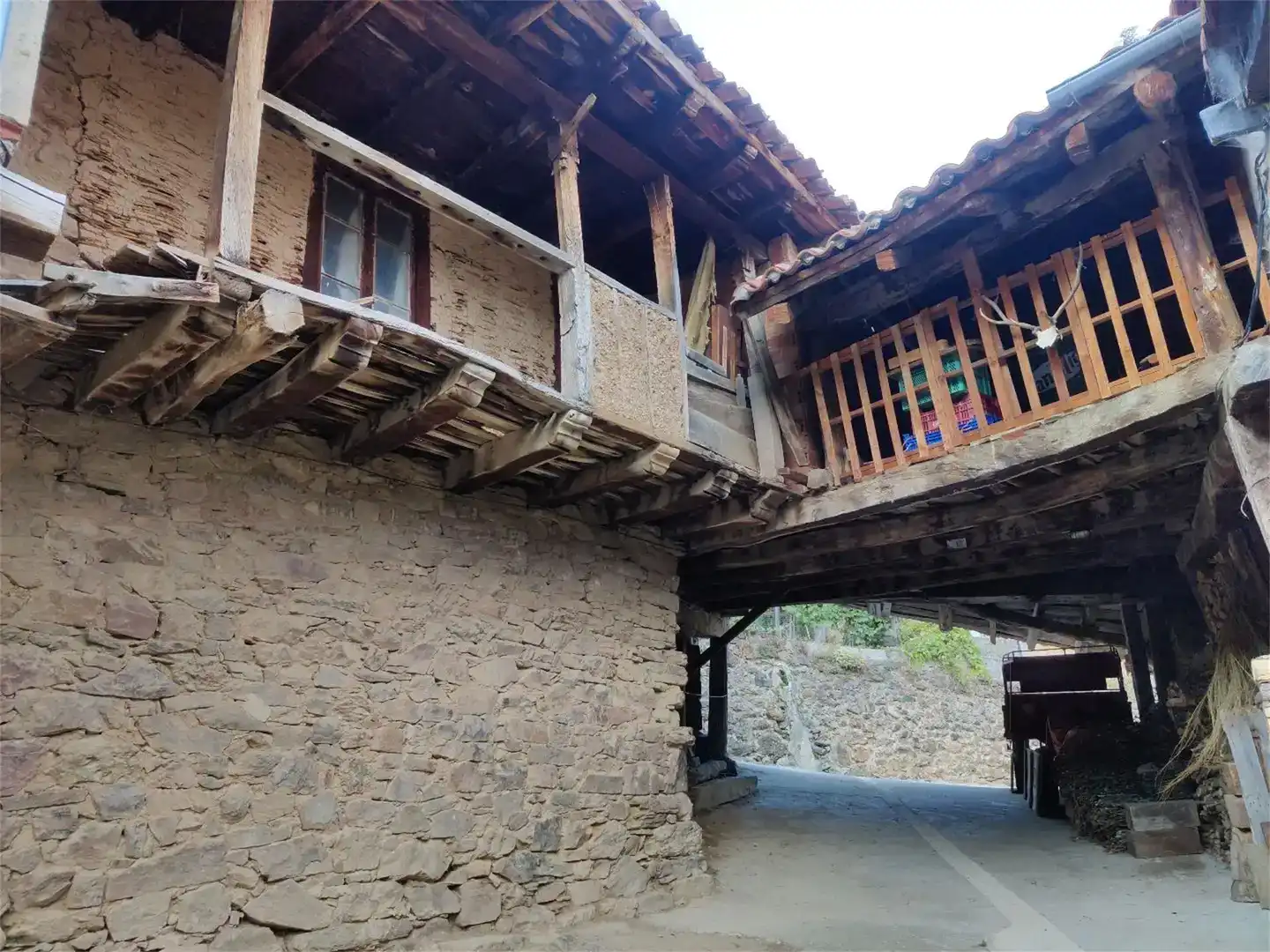 Vista exterior de Pis en venda en Vega de Liébana amb Traster