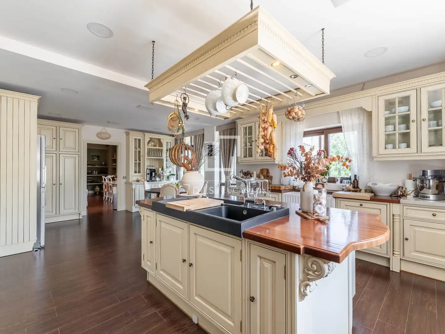 Cocina de Casa o chalet en venta en Las Rozas de Madrid con Aire acondicionado, Calefacción y Jardín privado