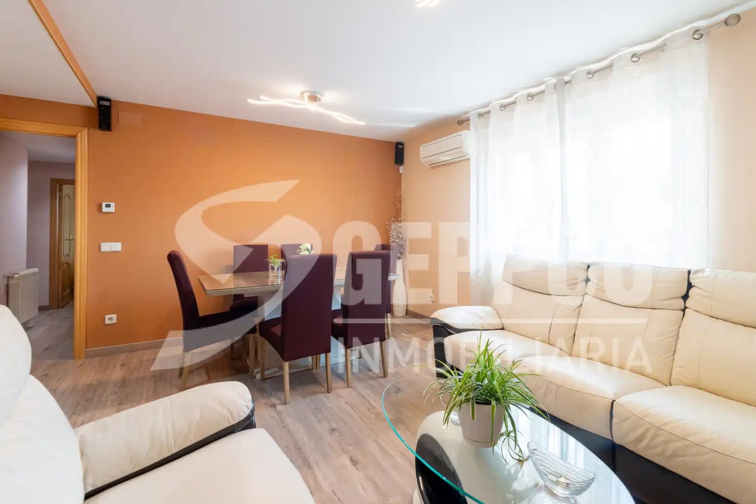 Sala de estar de Piso en venta en Azuqueca de Henares con Calefacción
