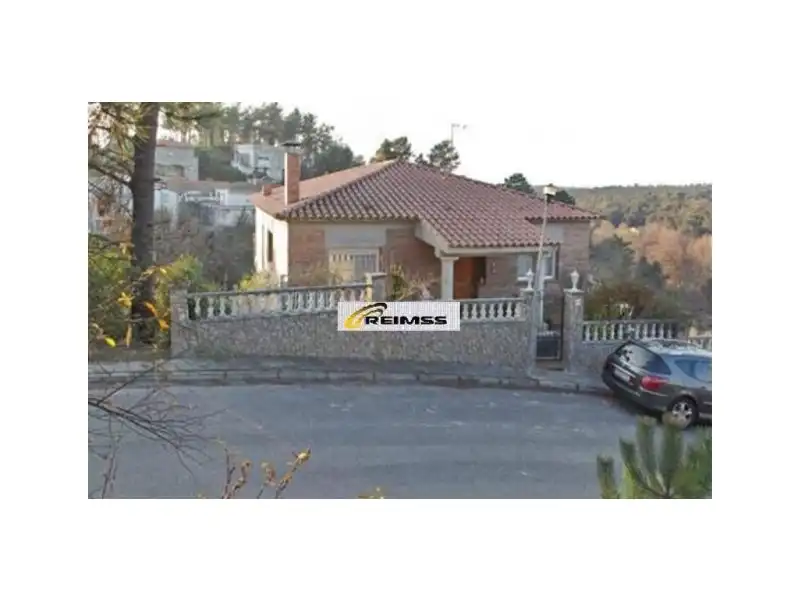 Casa amb piscina en venda a Terrafortuna - Puig Ventós