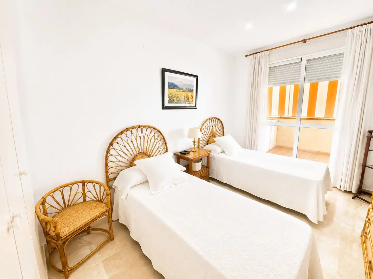 Bedroom of Flat for sale in Fuengirola  with Air Conditioner, Terrace and Furnished