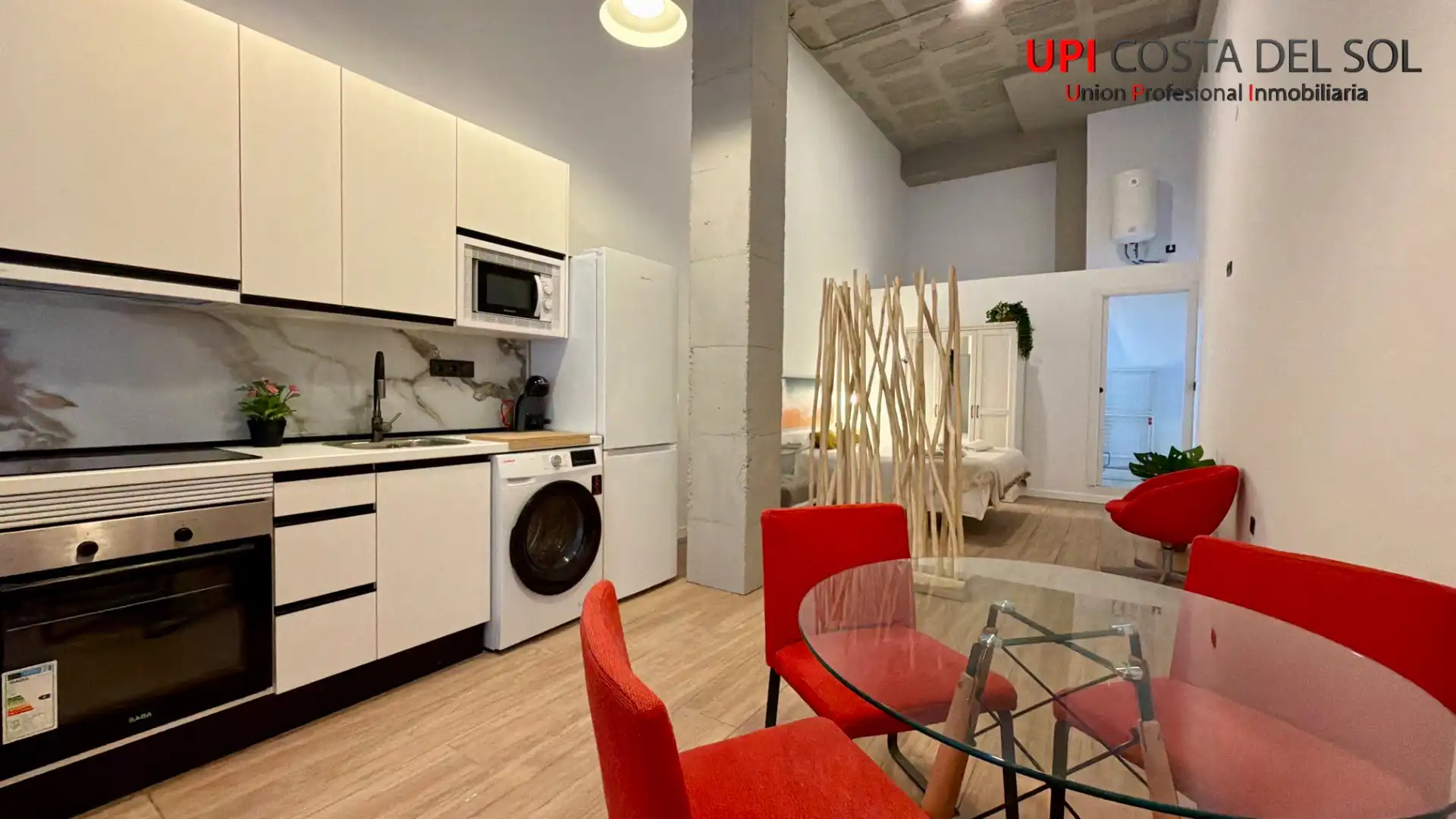 Kitchen of Apartments for sale in Torremolinos  with Air Conditioner, Heating and Oven