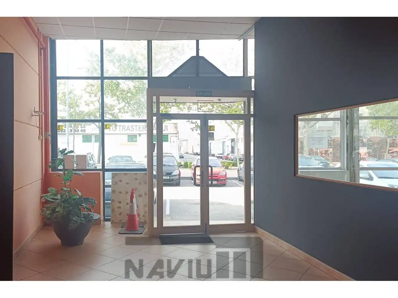 Nau industrial en venda en Fuenlabrada amb Alarma