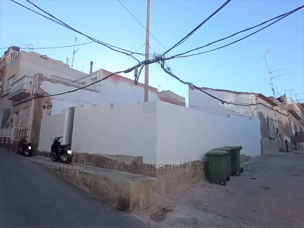 Residential land for sale in Casco Antiguo