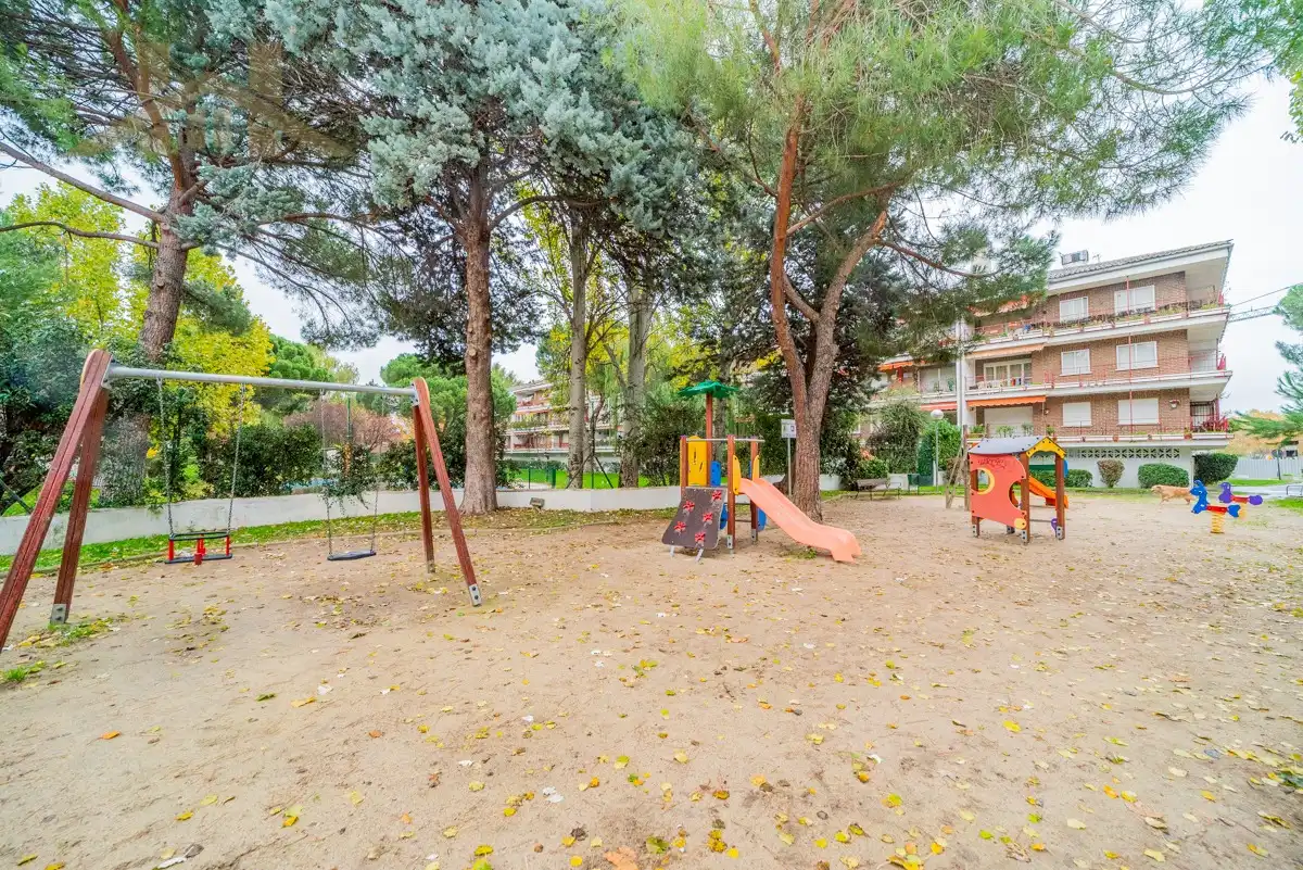 Piso con piscina en venta en Calle Costa del Sol, imagen 17