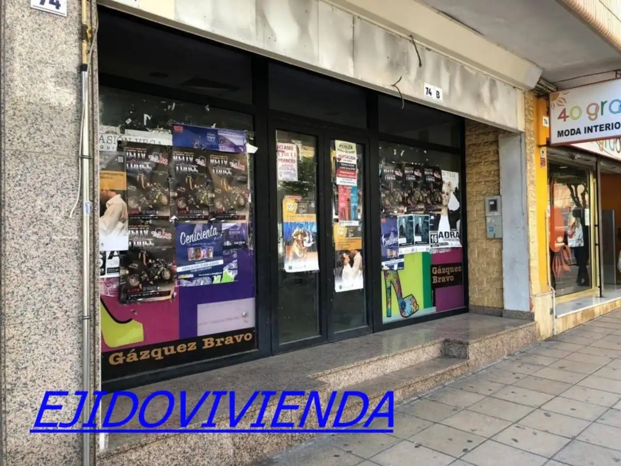 Local comercial en venda a El Ejido Ciudad