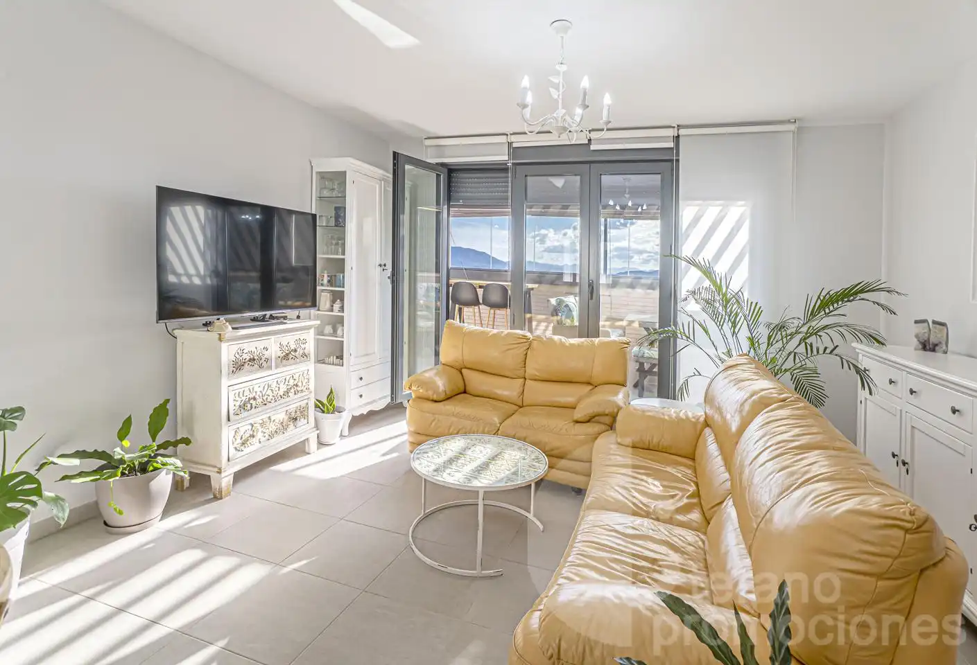 Wohnzimmer von Dachboden zum Verkauf in Málaga mit Klimaanlage, Terrasse und Abstellraum
