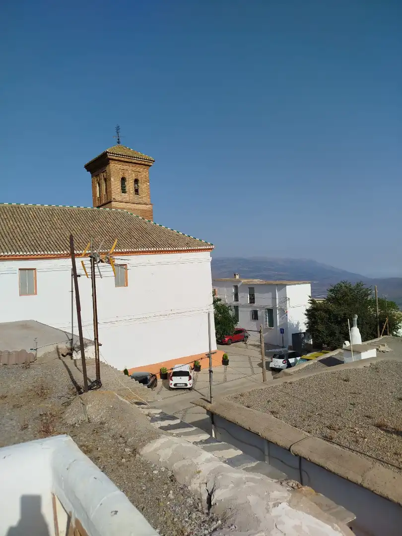 Vista exterior de Casa adosada en venda en Nevada amb Calefacció, Terrassa i Moblat