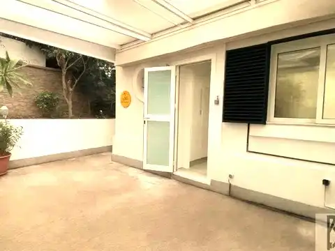 Detached homes for sale in El Manantial