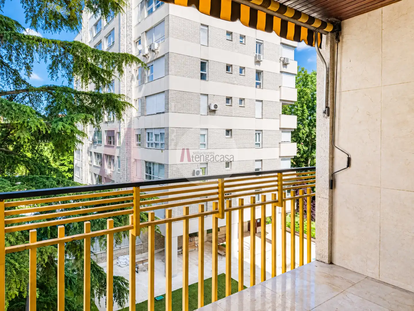 Flat with pool to rent in Calle del Doctor Juan José López Ibor, imagen 17